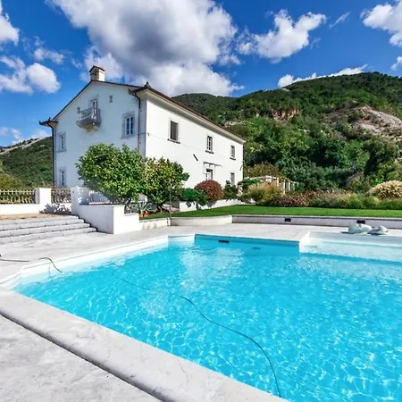 Doppia In Storica Con Piscina Vista Mare 3*